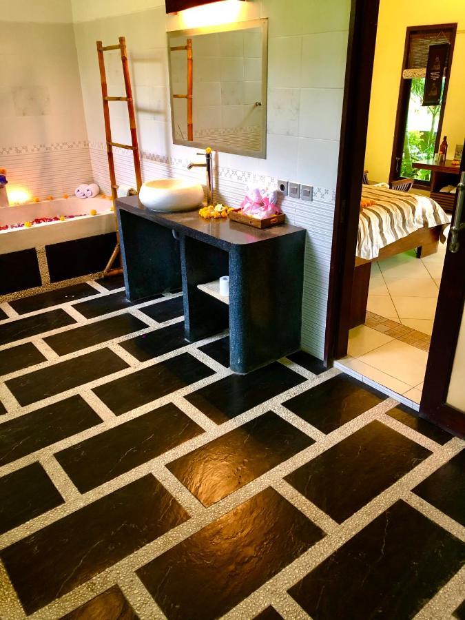 Arco Iris Boutique Hotel & Restaurant Candi Dasa  Bagian luar foto