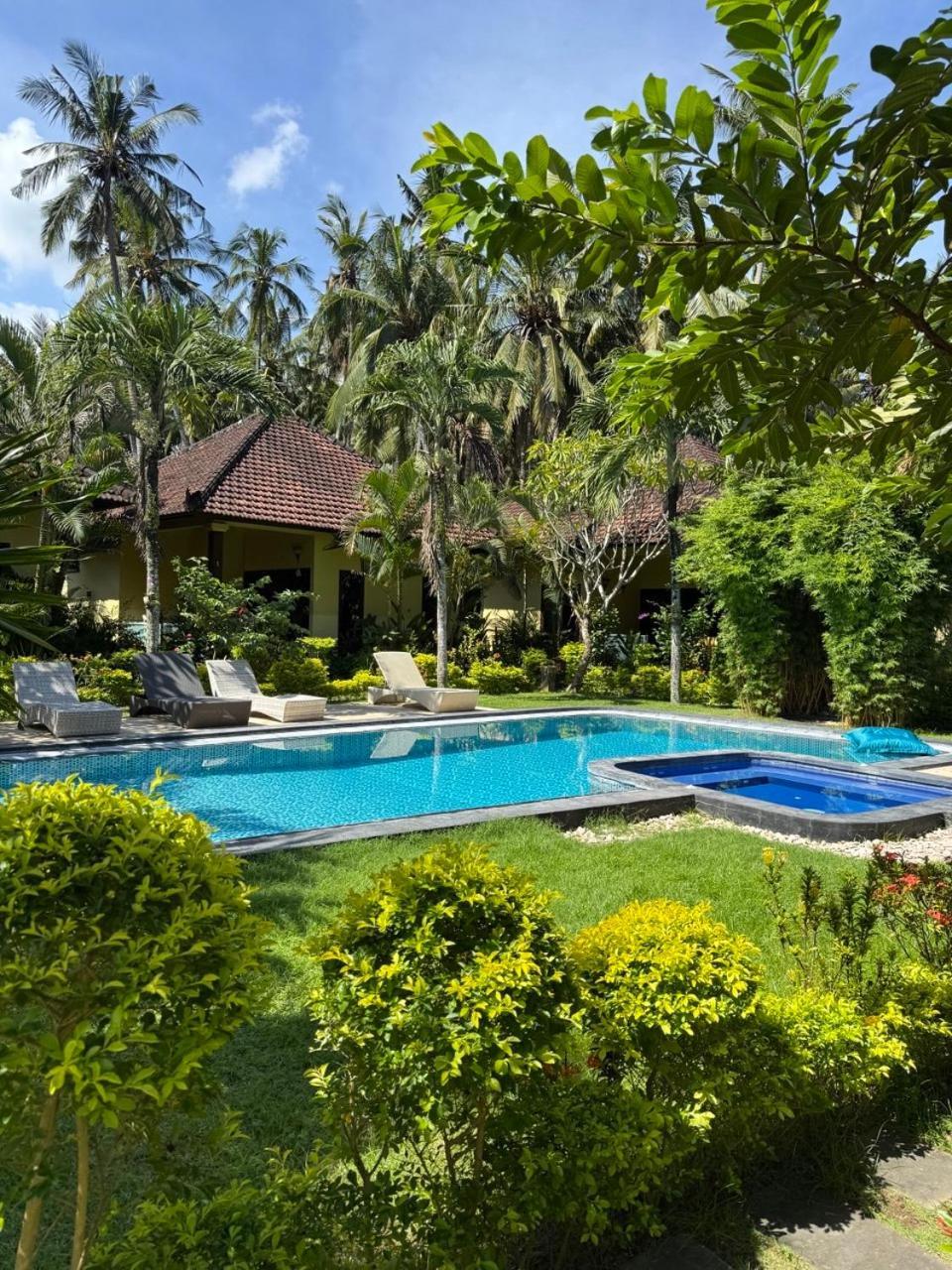 Arco Iris Boutique Hotel & Restaurant Candi Dasa  Bagian luar foto
